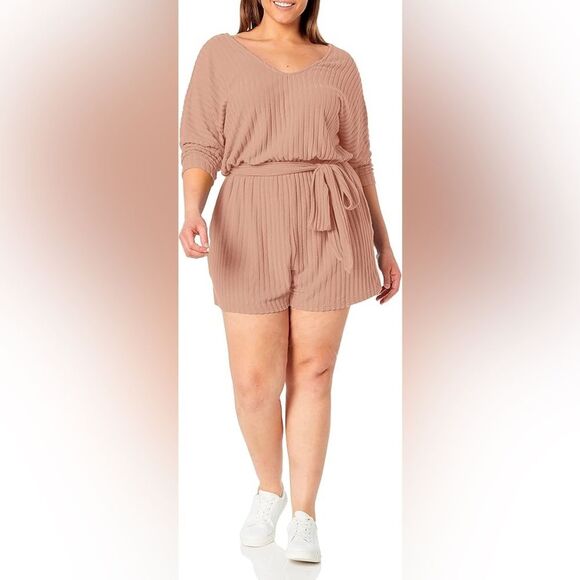 City Chic Ella Romper Size XL 22 Beige Ribbed Soft Knit Viscose Relaxed Fit - Picture 1 of 10